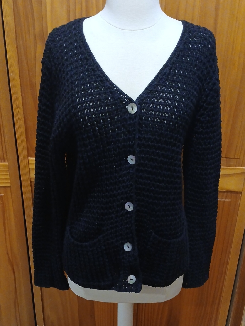 Jones New York Black Chunky Knit V-Neck Cardigan